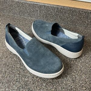Dansko Women's EU 40 US 9.5 Blue Suede Slip On Comfort Casual Arch Support Shoes